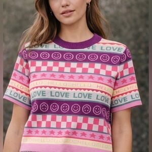 Debut size large women’s crop short sleeve bright and fun sweater shirt NWOT